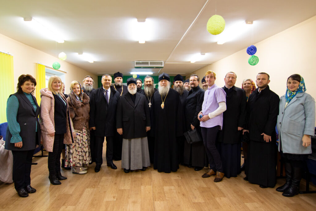 Митрополит Павел совершил визит в агрогородок Бычиха | Епархии | Белорусская Православная Церковь