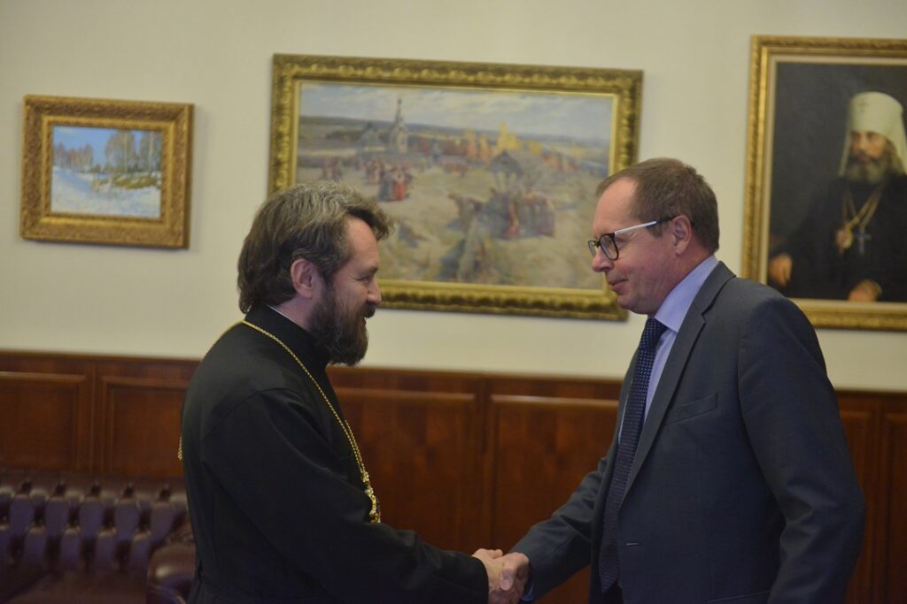 Председатель ОВЦС встретился с новоназначенным послом России в Великобритании