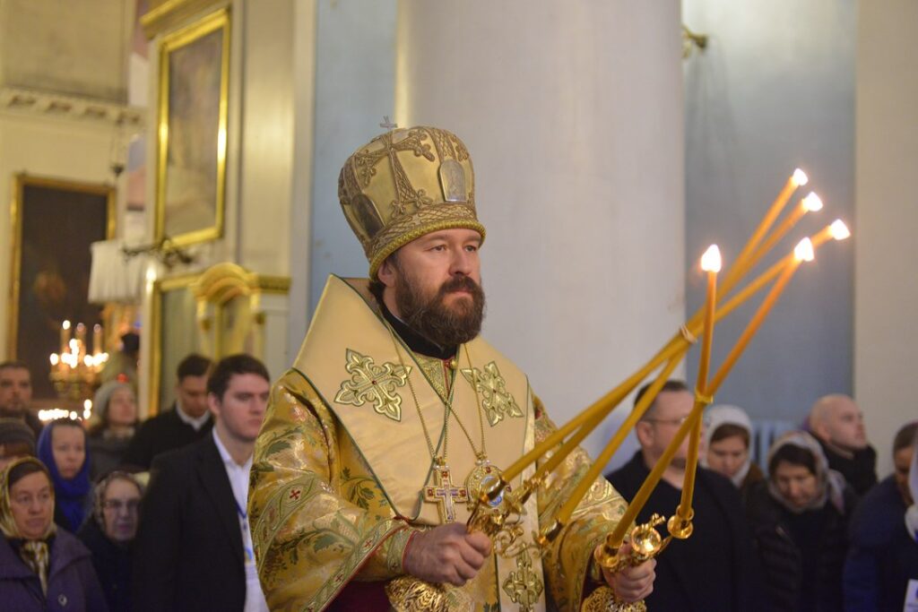 Митрополит Иларион: Господь Иисус Христос – источник исцеления и жизни вечной