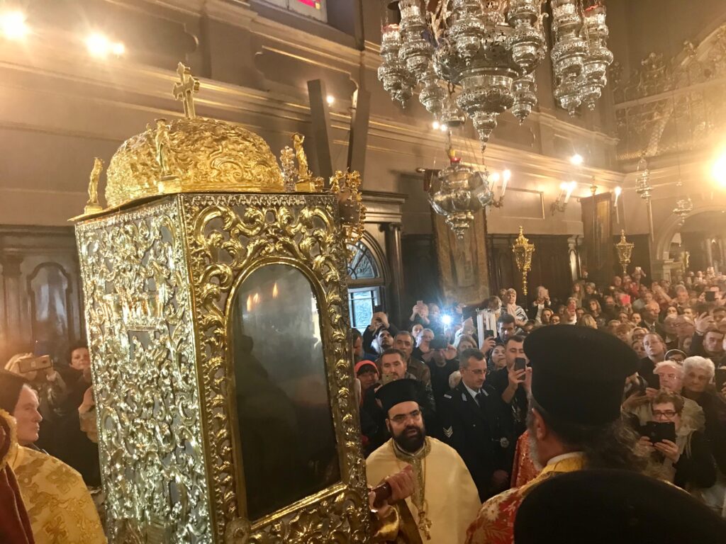 Ασφυκτικά γεμάτο από κόσμο το Πρωτοκύριακο στην Κέρκυρα