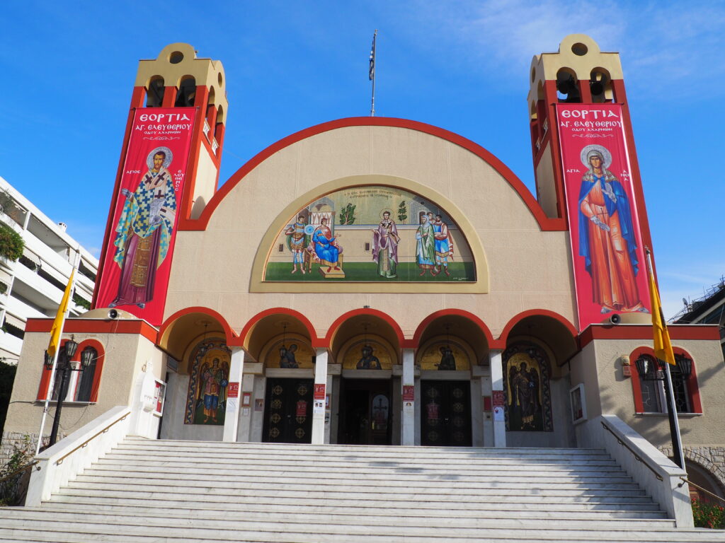 Η καρδιά του Αγίου Λουκά του Ιατρού στον Ι.Ν. Αγίου Ελευθερίου Αχαρνών