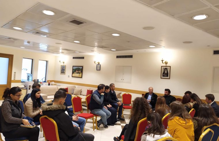 Atdhedashuria – Referat i mbajtur nga Profesor Dhimitër Qosja në Qendrën Rinore të Kryepiskopatës me rastin e Festës së Pavarësisë me të rinjtë Orthodhoksë