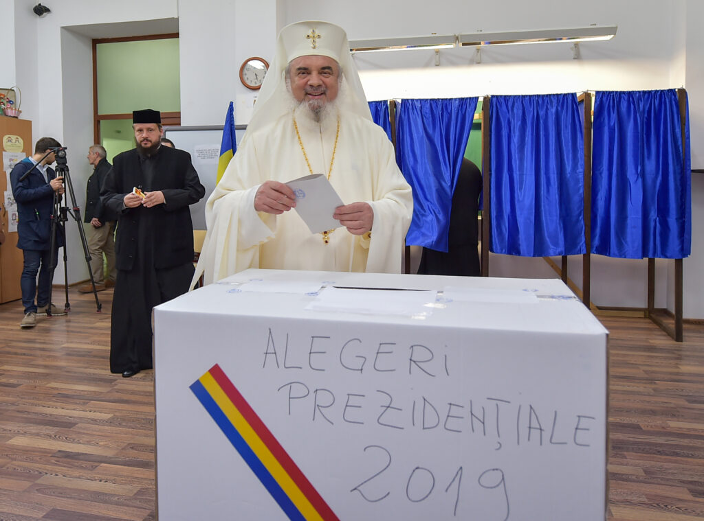 Ο Πατρ. Ρουμανίας στην κάλπη για τις Προεδρικές εκλογές