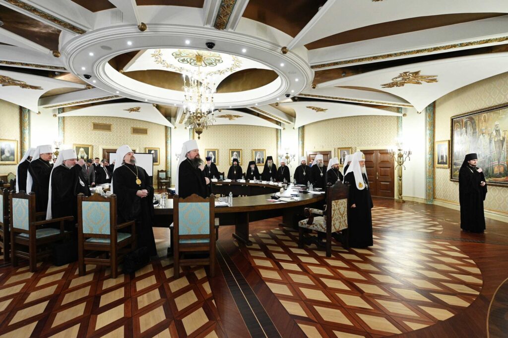 Святейший Патриарх Кирилл возглавил работу очередного заседания Высшего Церковного Совета