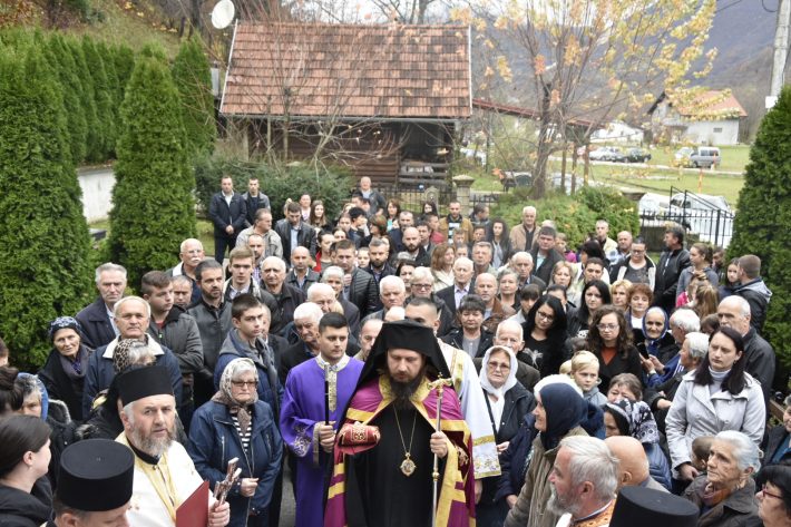 Прва канонска посета епископа Сергија Језеру