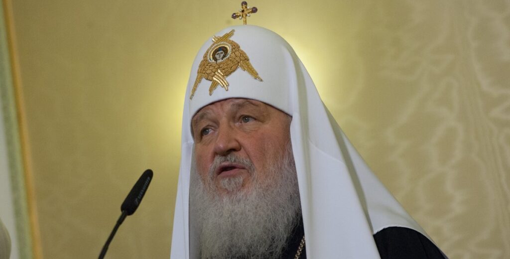 Патриарх Кирилл назвал митрополита Онуфрия защитником православных канонов на Украине