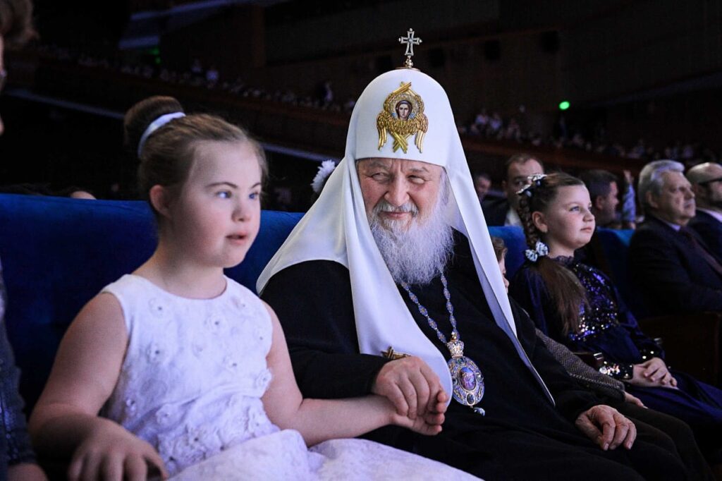 Епископ Пантелеимон: Став Патриархом, свою первую Пасху Предстоятель провел с бездомными