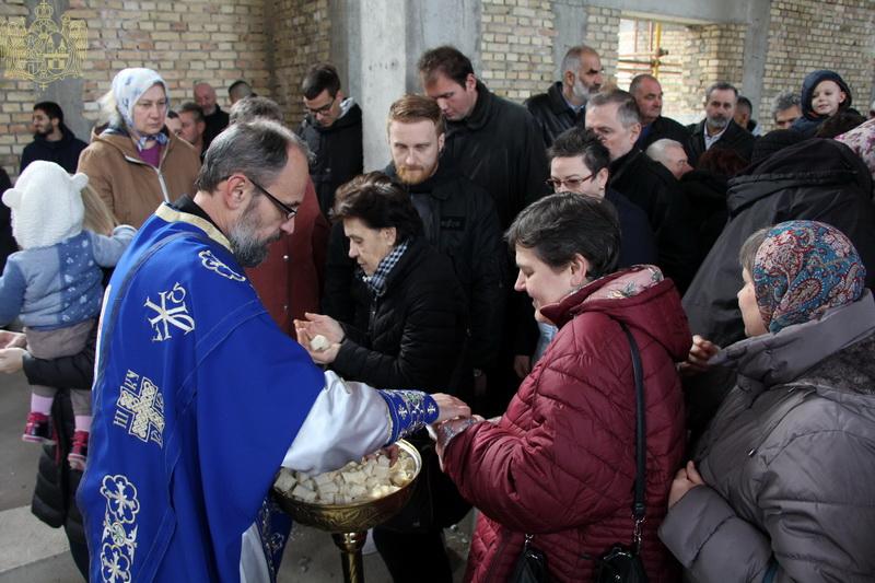 Прва Литургија у храму Светог Нектарија Егинског у Суботици