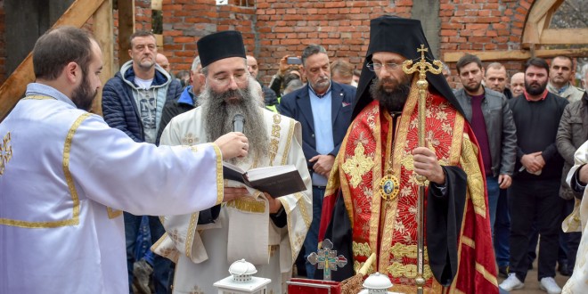 Молебан за изградњу храма у Шипикову