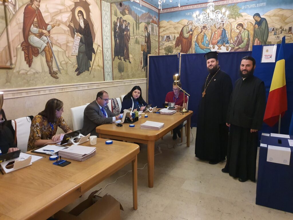 Pelerinii și românii stabiliți în Israel pot vota la secția deschisă în Reprezentanța Patriarhiei Române