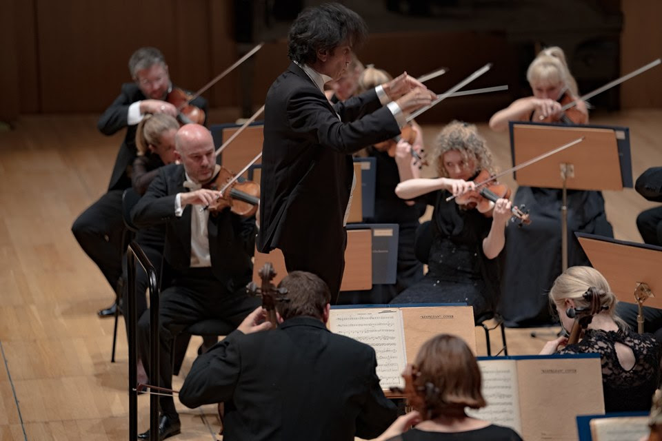 Συναυλία-ορόσημο του Β. Τσαμπρόπουλου με τη Βασιλική του Λονδίνου