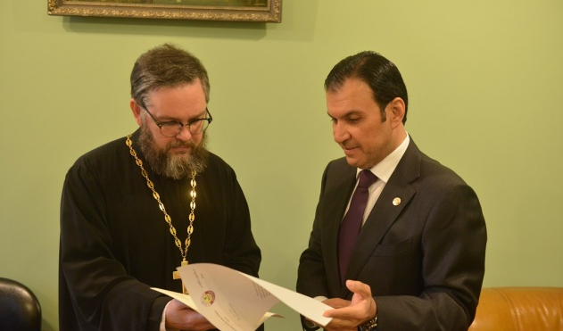 Секретарь ОВЦС по делам дальнего зарубежья встретился с высокопоставленным катарским дипломатом