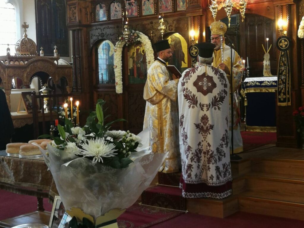 Ο Αρχιεπίσκοπος Θυατείρων στον Ι.Ν. Παναγίας Ελεούσης στο Nottingham