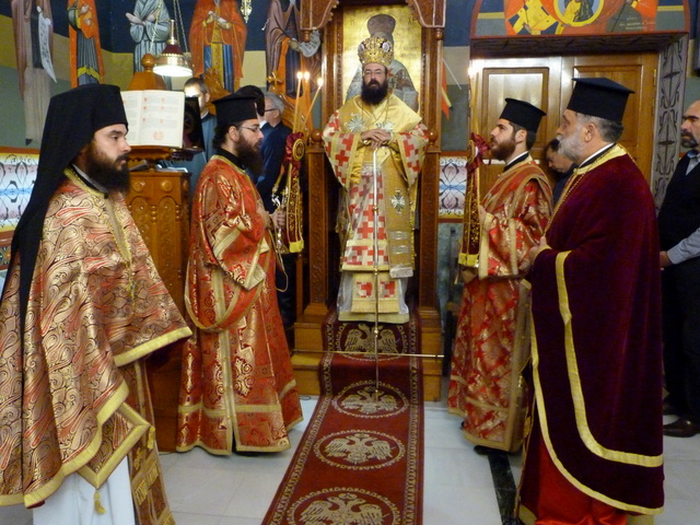 Μητροπολίτης Πέτρας: “Ο υλικός πλούτος δεν φέρνει τη σωτηρία”