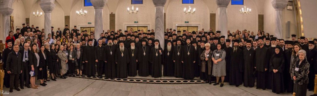 Κληρικολαϊκή συνέλευση στον Καθεδρικό Ναό Τιράνων