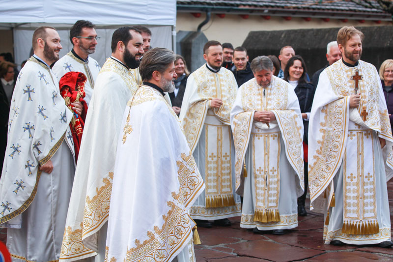 Архијерејска Литургија и рукоположење у Мелсу