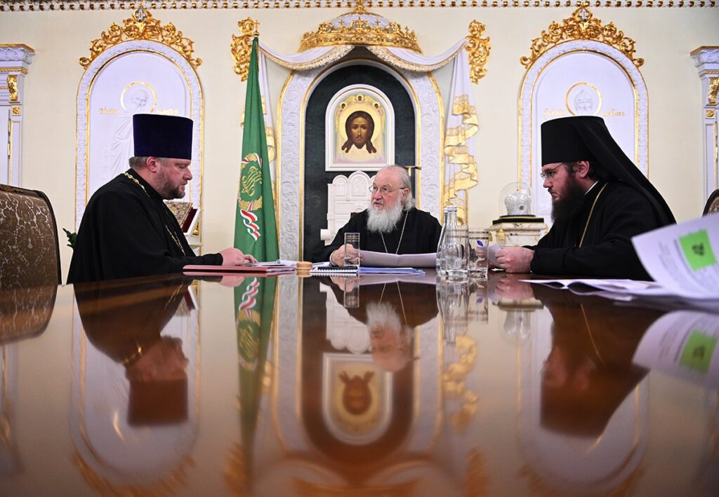 Святейший Патриарх Кирилл провел совещание с настоятелями строящихся храмов г. Москвы