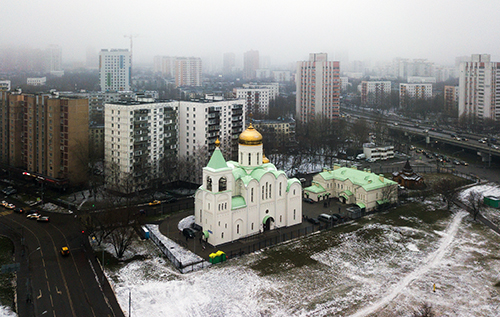 Патриарх Кирилл освятил первый храм в московском районе Текстильщики