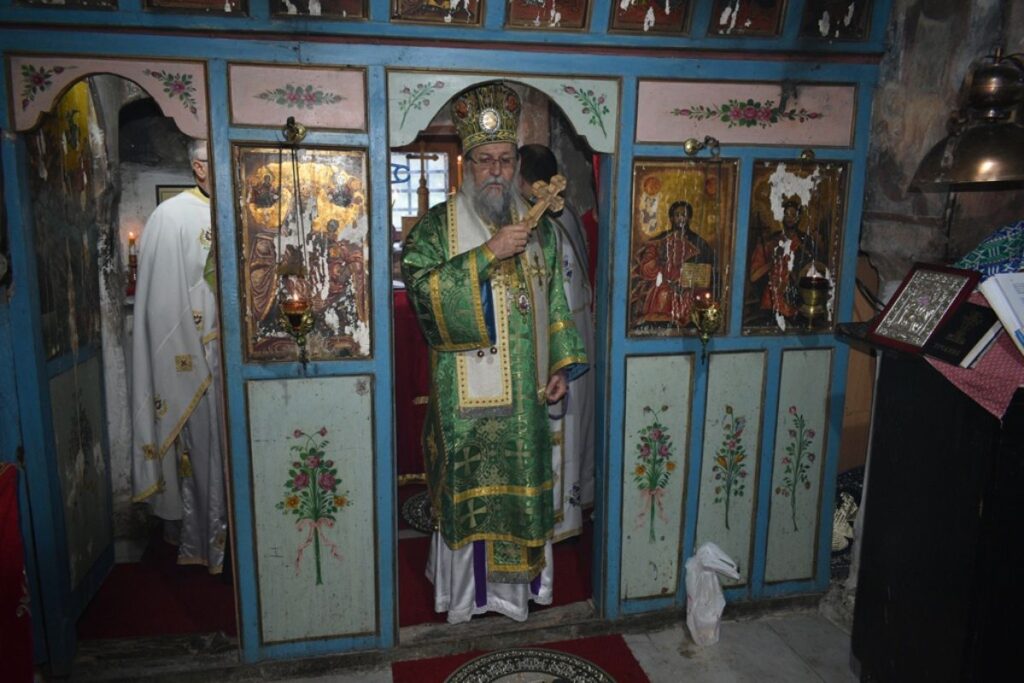 Молитвено сабрање у манастиру Светог Илије у Кацапуну