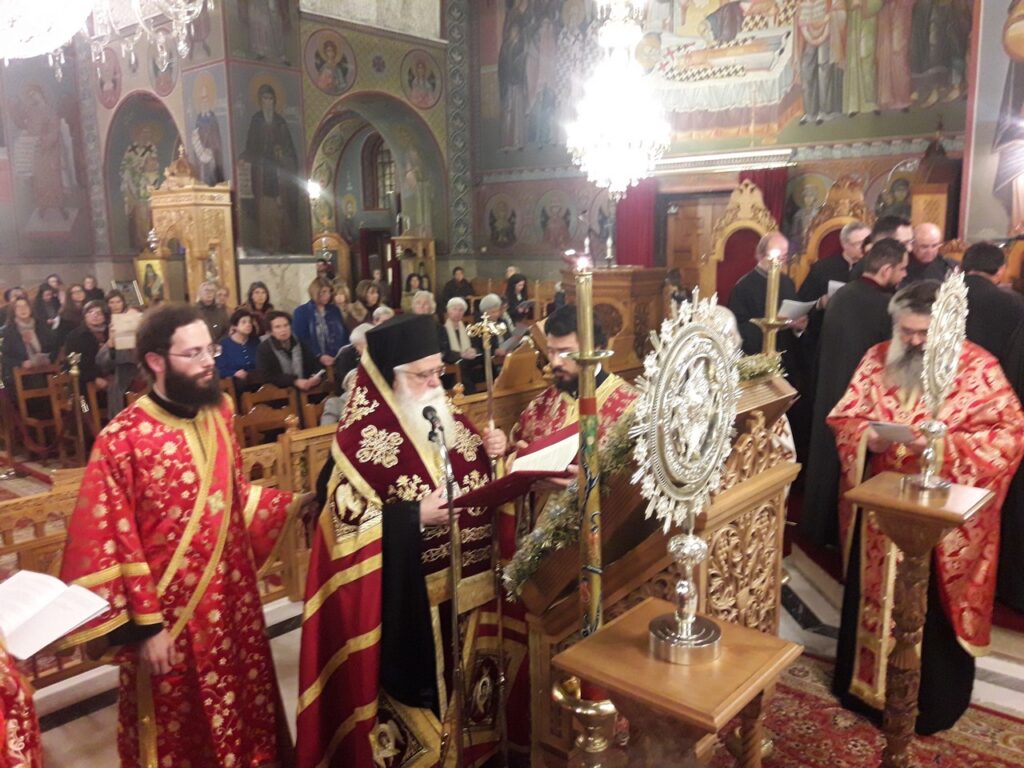 Τελέστηκε και φέτος στο Βόλο η Ακολουθία της Τριθέκτης