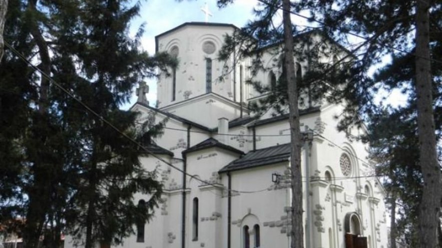 Патријарх Иринеј у недељу богослужи у Жаркову