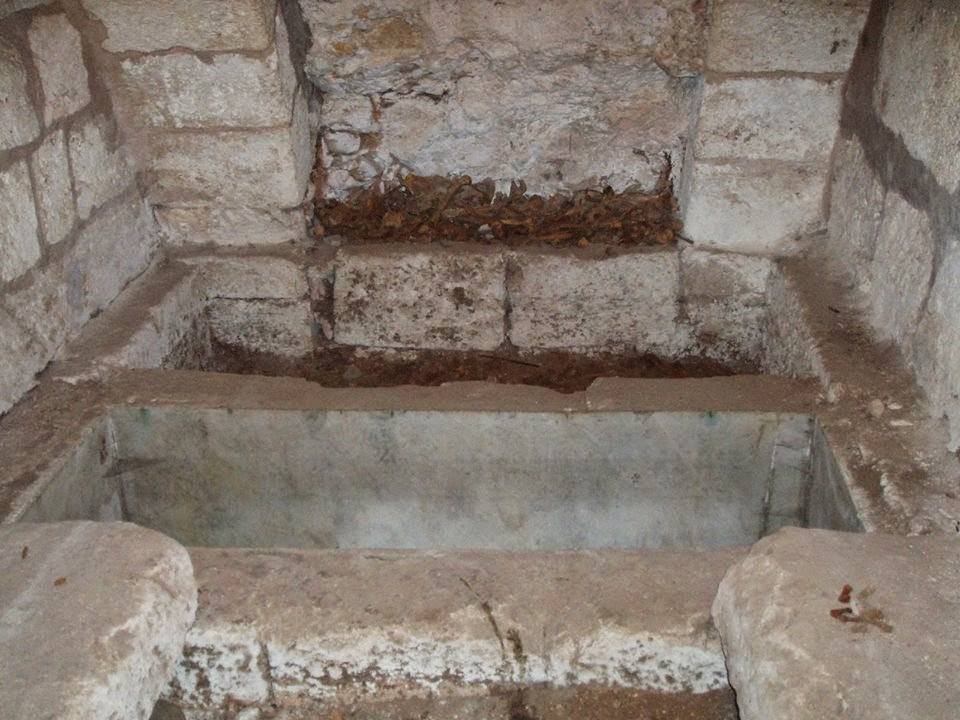 Αυτό είναι το σπήλαιο με τα Λείψανα των Αγίων Νηπίων στη Βηθλεέμ που ευωδιάζει ακόμη και σήμερα!