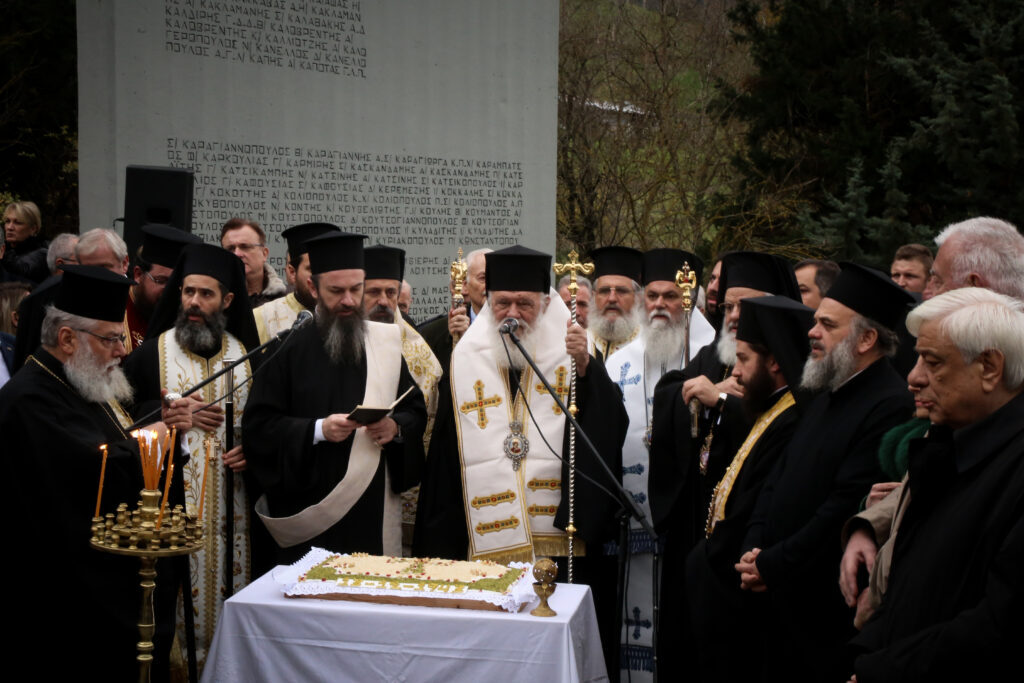 Архиепископ на памятных мероприятиях в Калаврите