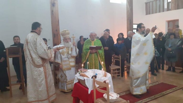 Mitropolia e Shenjtë e Apollonisë dhe Fierit – U kremtua me nderime festa e shën Nikollës
