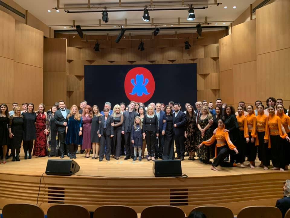 Veprimtari bamirëse në sallën e Qendrës Kulturore të Katedrales 