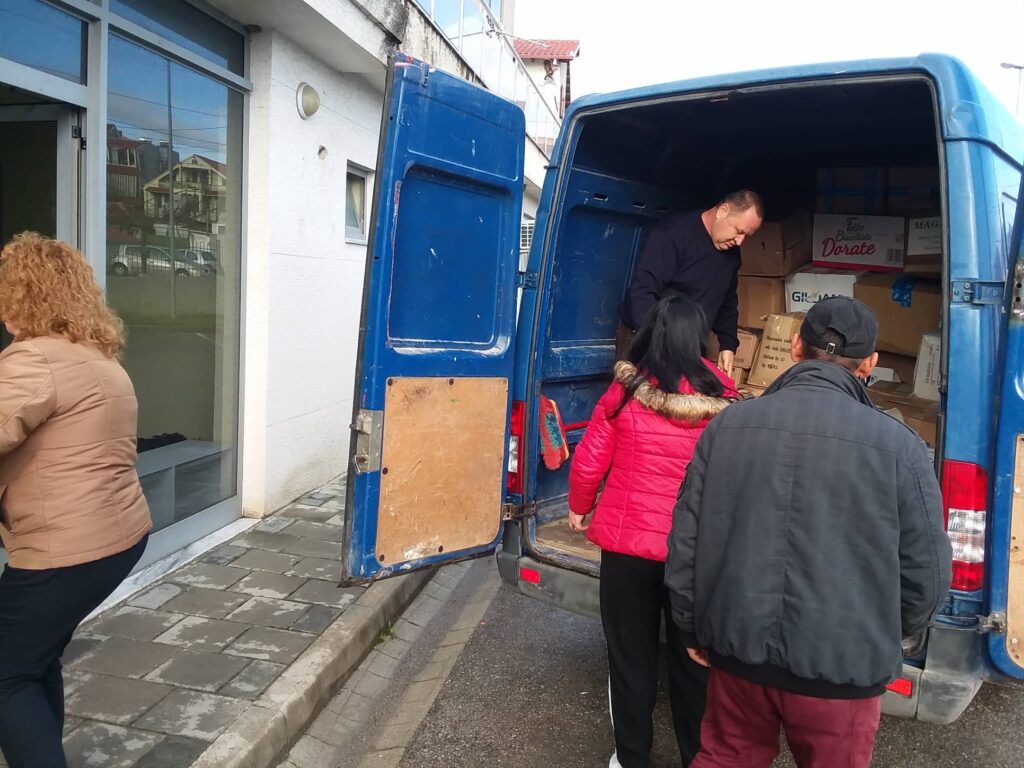 Manastiri i Hirshëm i Shën Vlashit vazhdon misionin për të ndihmuar njerëzit e prekur nga tërmeti