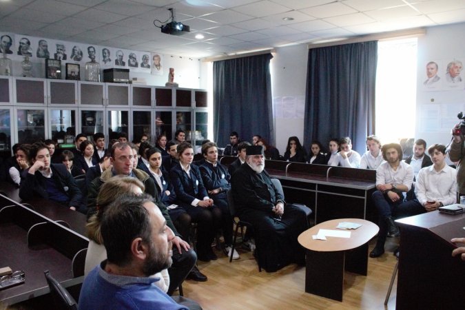 სტუმრობა თბილისის წმინდა კეთილმსახური მეფე თამარის სახელობის სკოლა-პანსიონში