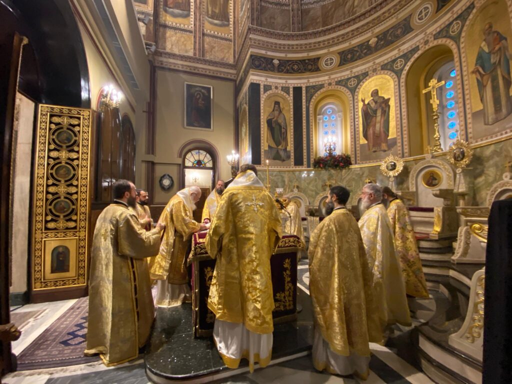 Χριστούγεννα στη Μητρόπολη Αθηνών