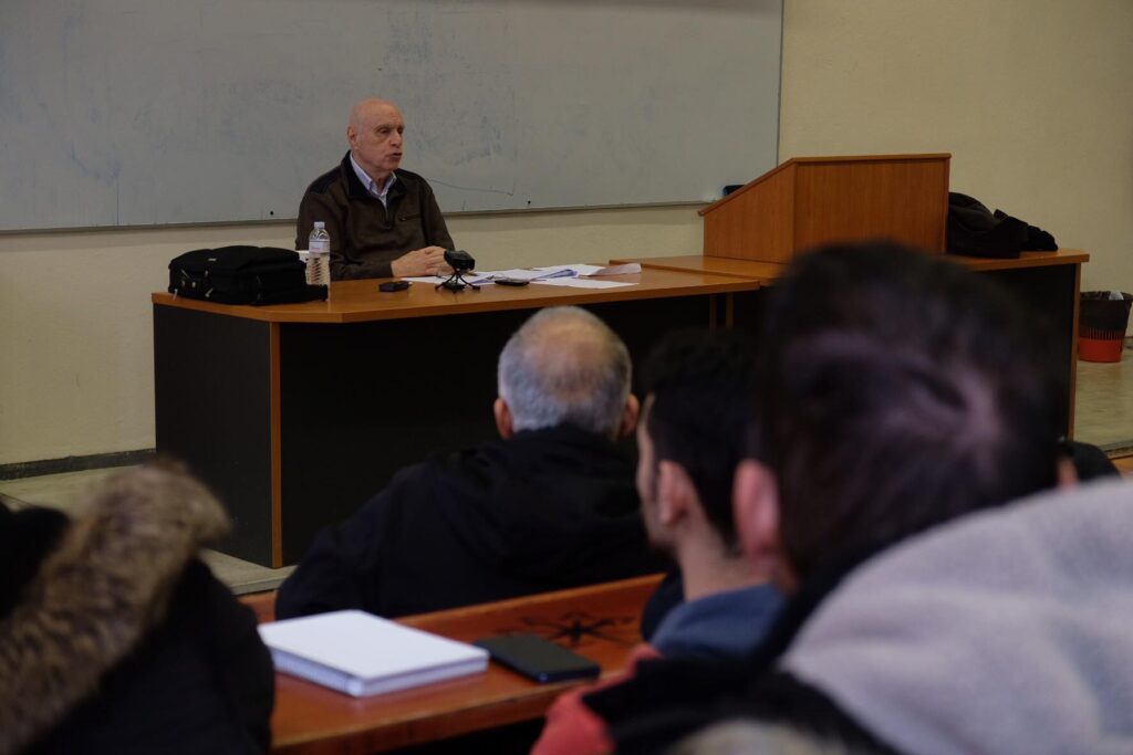 “Δράξασθε παιδείας αναλάβατε όπλα δικαιοσύνης”