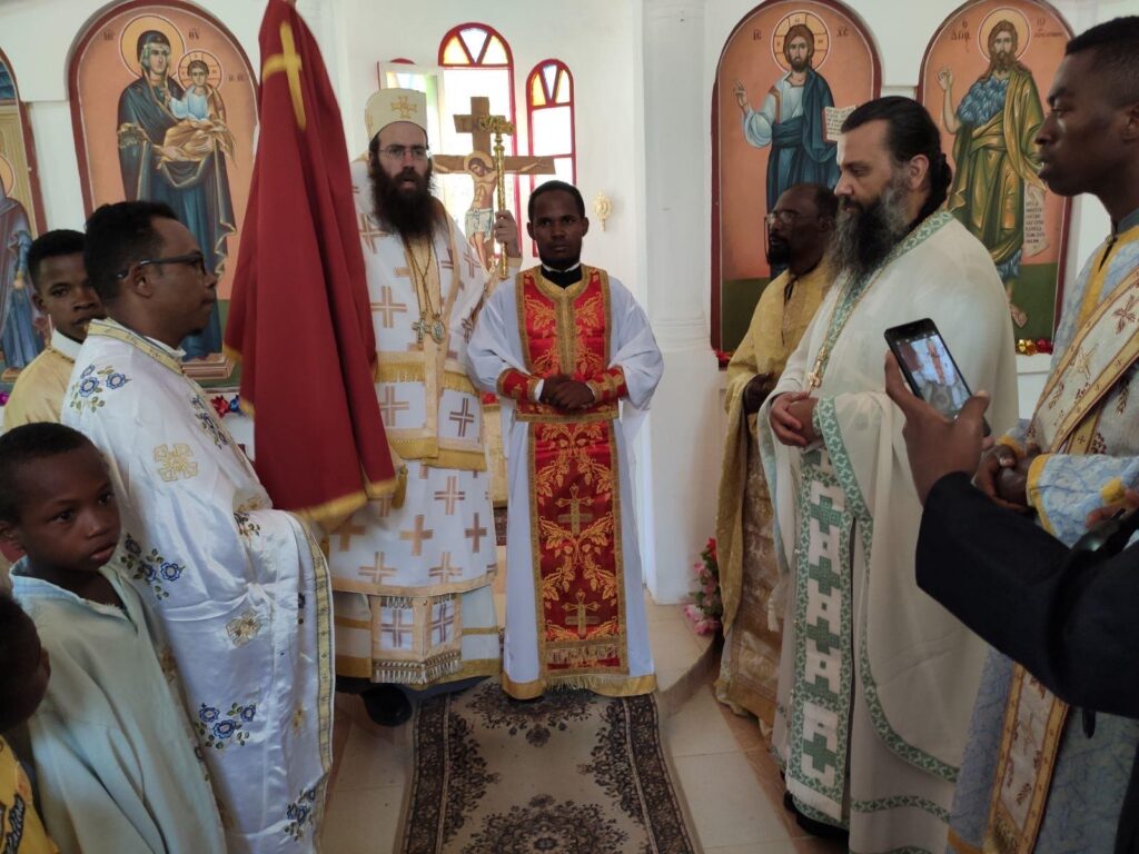 Χειροτονία Πρεσβυτέρου στη μακρινή Μαδαγασκάρη