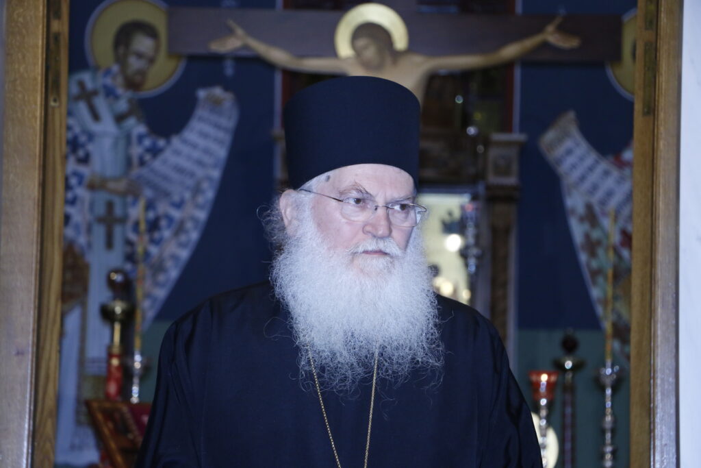 “Με τη γέννηση του Θεανθρώπου, ο Θεός πλησιάζει τον άνθρωπο με μια απροσδόκητη ταπείνωση”