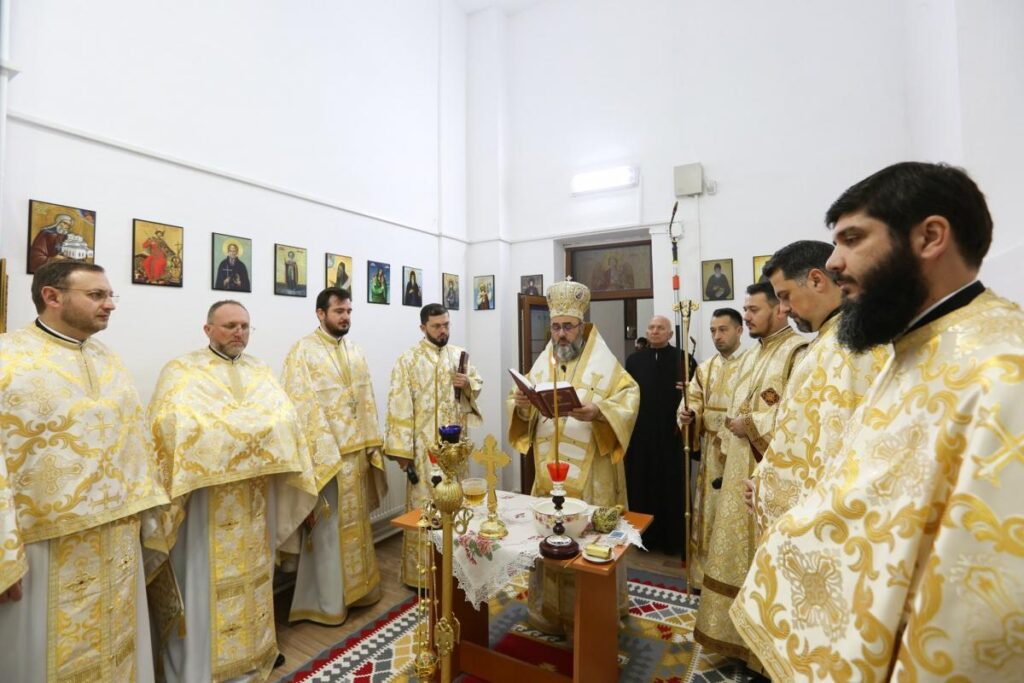 Binecuvântare la Biserica „Sfinții Împărați Constantin și Elena” din Râmnicu Sărat