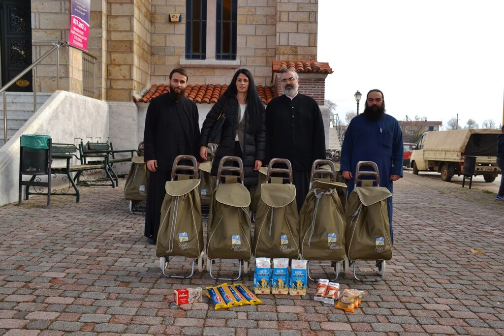 Γέμισε η “Κιβωτός Αγάπης” της Ι.Μ. Σερρών