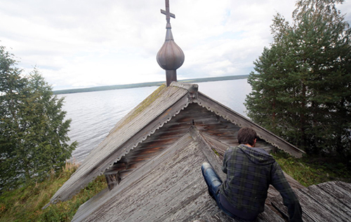 Патриарх Кирилл: деревянные храмы должны реставрироваться с участием специалистов