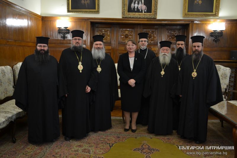 Митрополити от Св. Синод се срещнаха с министъра на труда и социалната политика