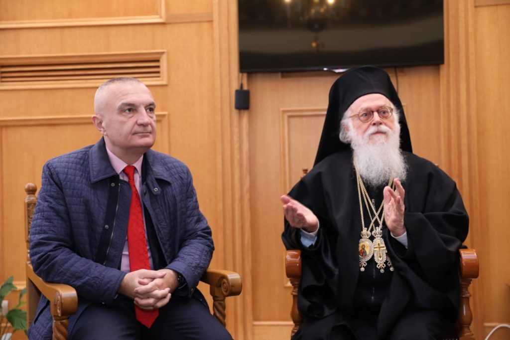 Preşedintele Albaniei s-a întâlnit de Crăciun cu Arhiepiscopul Anastasie