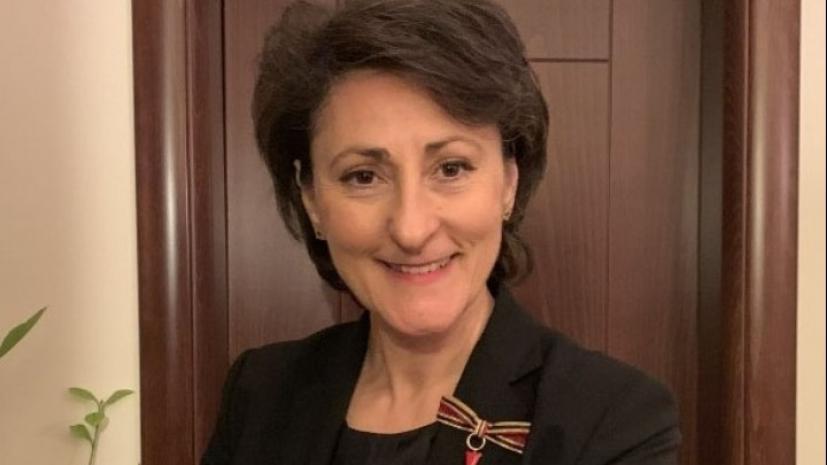 Ο «Σταυρός της Αξίας» στην ομογενή Ιωάννα Ζαχαράκη