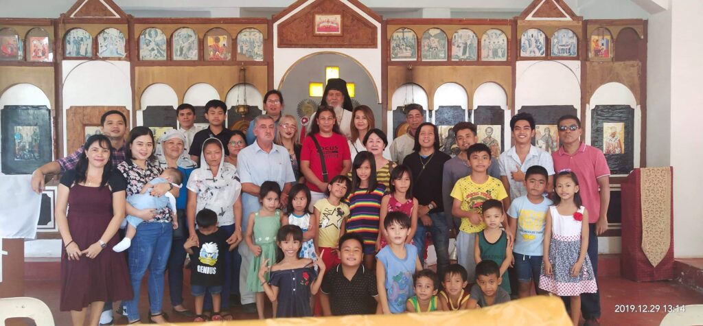 Κυριακή μετά τα Χριστούγεννα στον Ορθόδοξο Ναό Αγίας Τριάδος στο Λος Μπάνιος