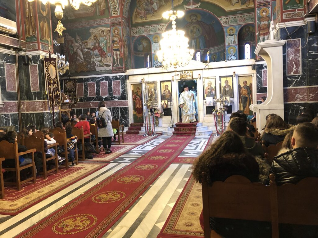 Θεία Λειτουργία για τους μαθητές τέλεσε ο Μητροπολίτης Θηβών