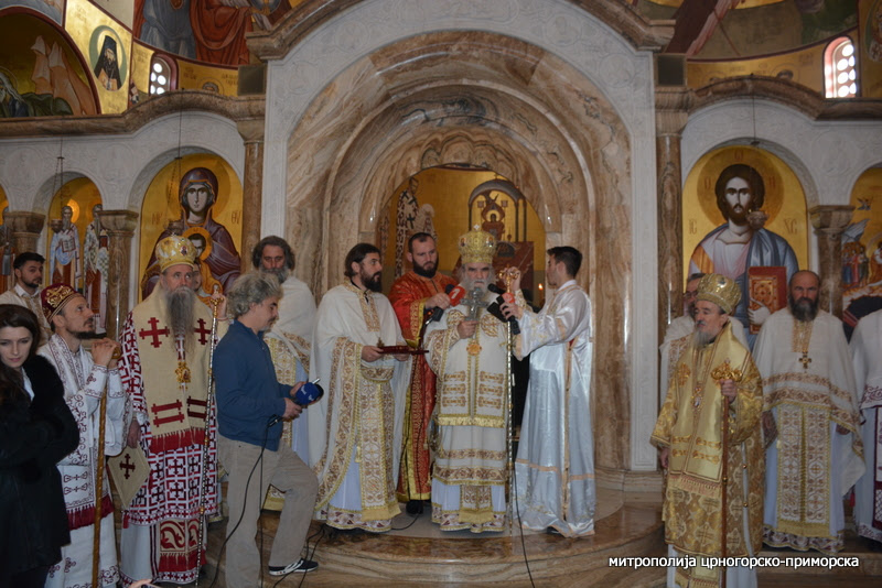 “Οι ναοί ανήκουν στο λαό και όχι στους ασεβείς”