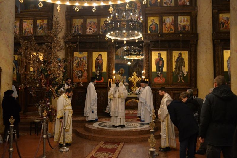 Божићна Литургија у Саборном храму у Нишу