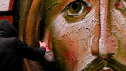 Μοναδικά θρησκευτικά έργα τέχνης φτιαγμένα με… σπρέι