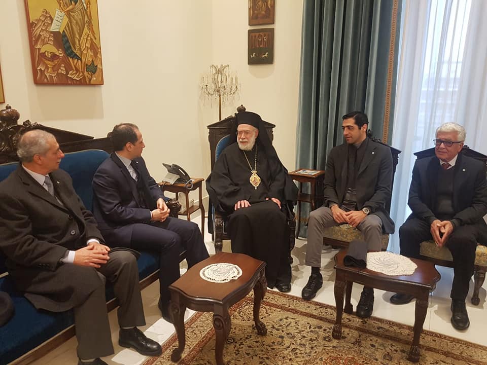 عودة التقى واكيم ونائبي الكتائب الجميل : الشعب رهينة لدى 3 خاطفين