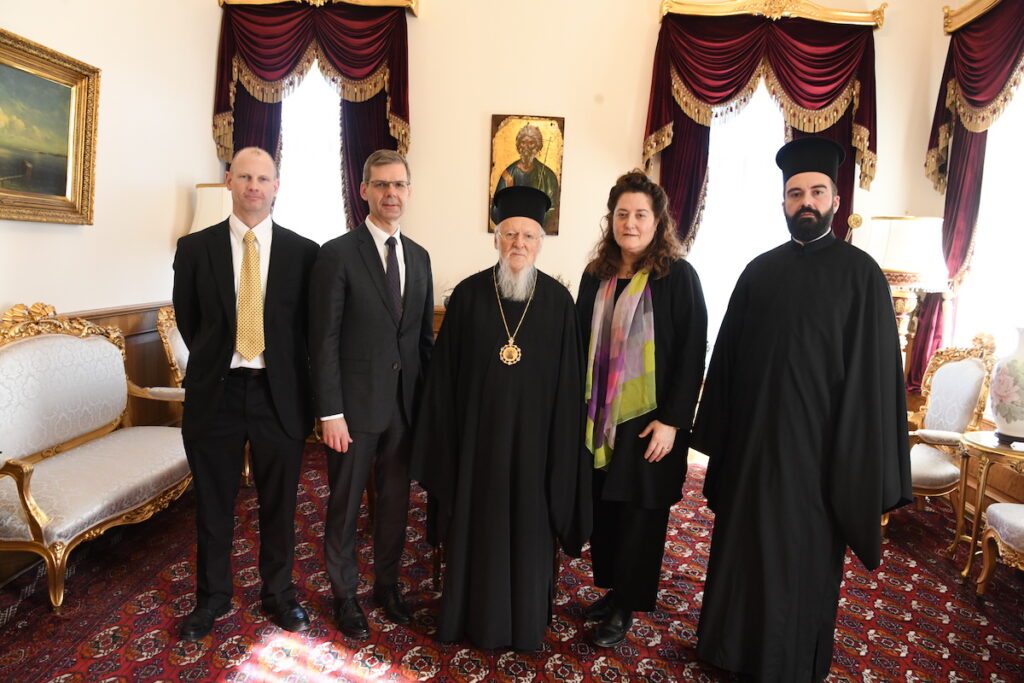 Αντιπροσωπεία του Μουσείου της Βίβλου στο Οικ. Πατριαρχείο