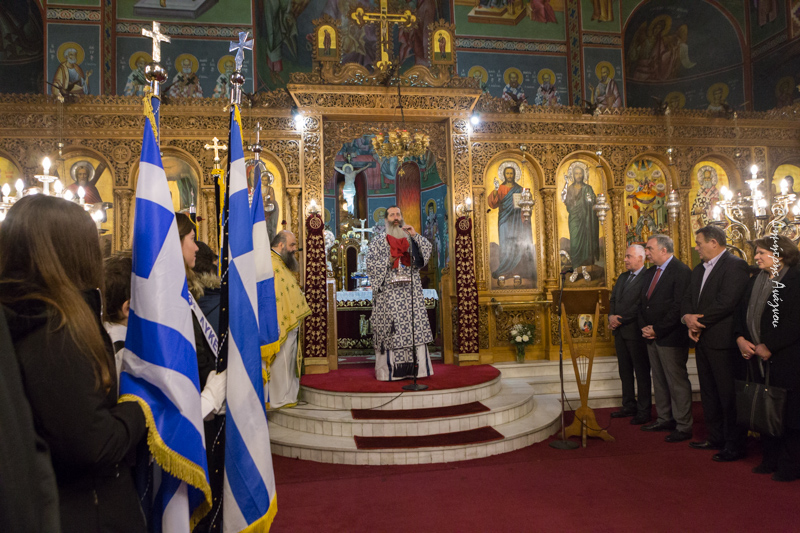 «Αληθινός δάσκαλος είναι αυτός που αισθάνεται μαθητής σε όλη του τη ζωή”