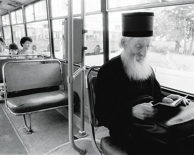 Biograful Patriarhului Pavle va conferenția la Caransebeș și Reșița